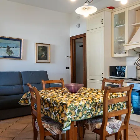 Casa Sbrindoli Апартаменты Лидо-ди-Езоло